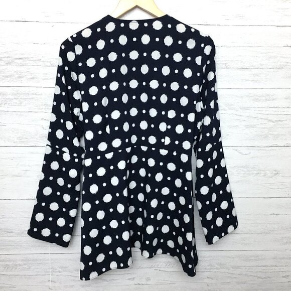 Laurie Felt Women's Black and White Blouse Wrap Top Long Sleeves Medium - Picture 2 of 10